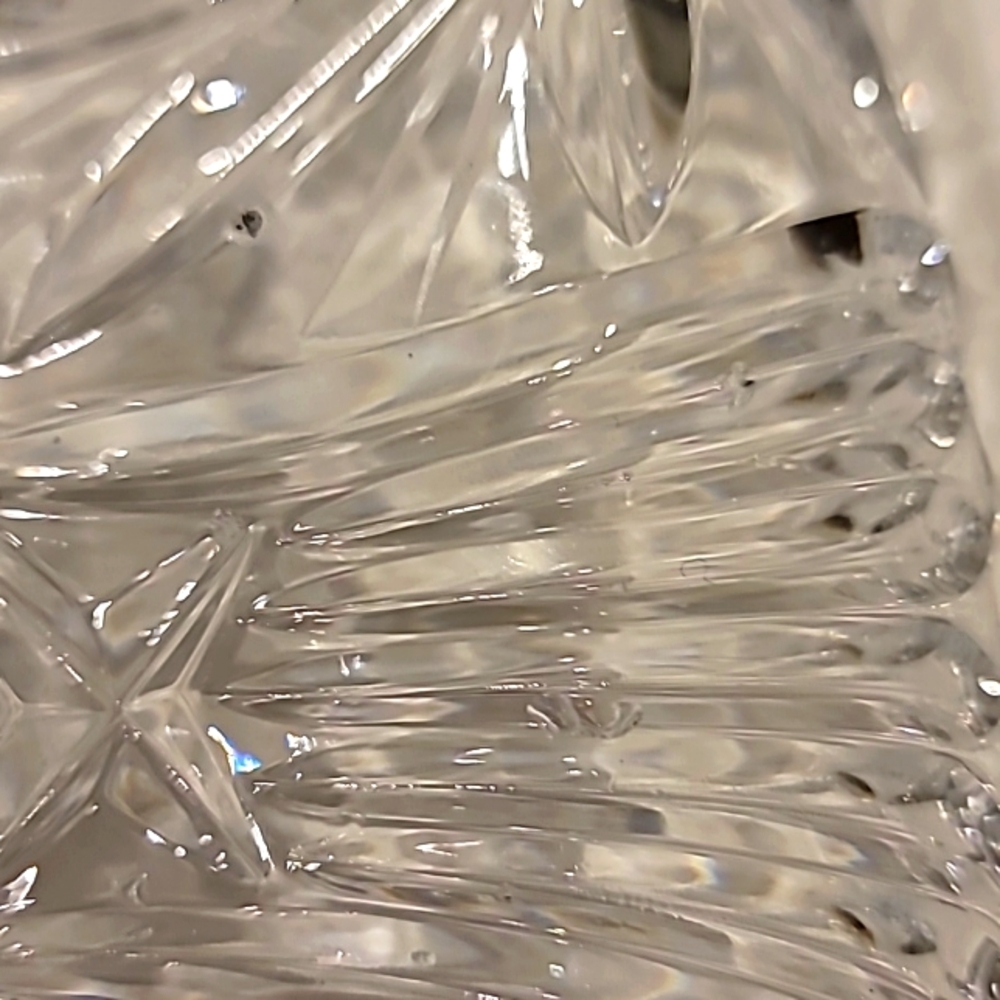 Vintage Cut Lead Crystal Heavy Three Part Oval Pinwheel Pattern Handled Dish - Picture 8 of 8
